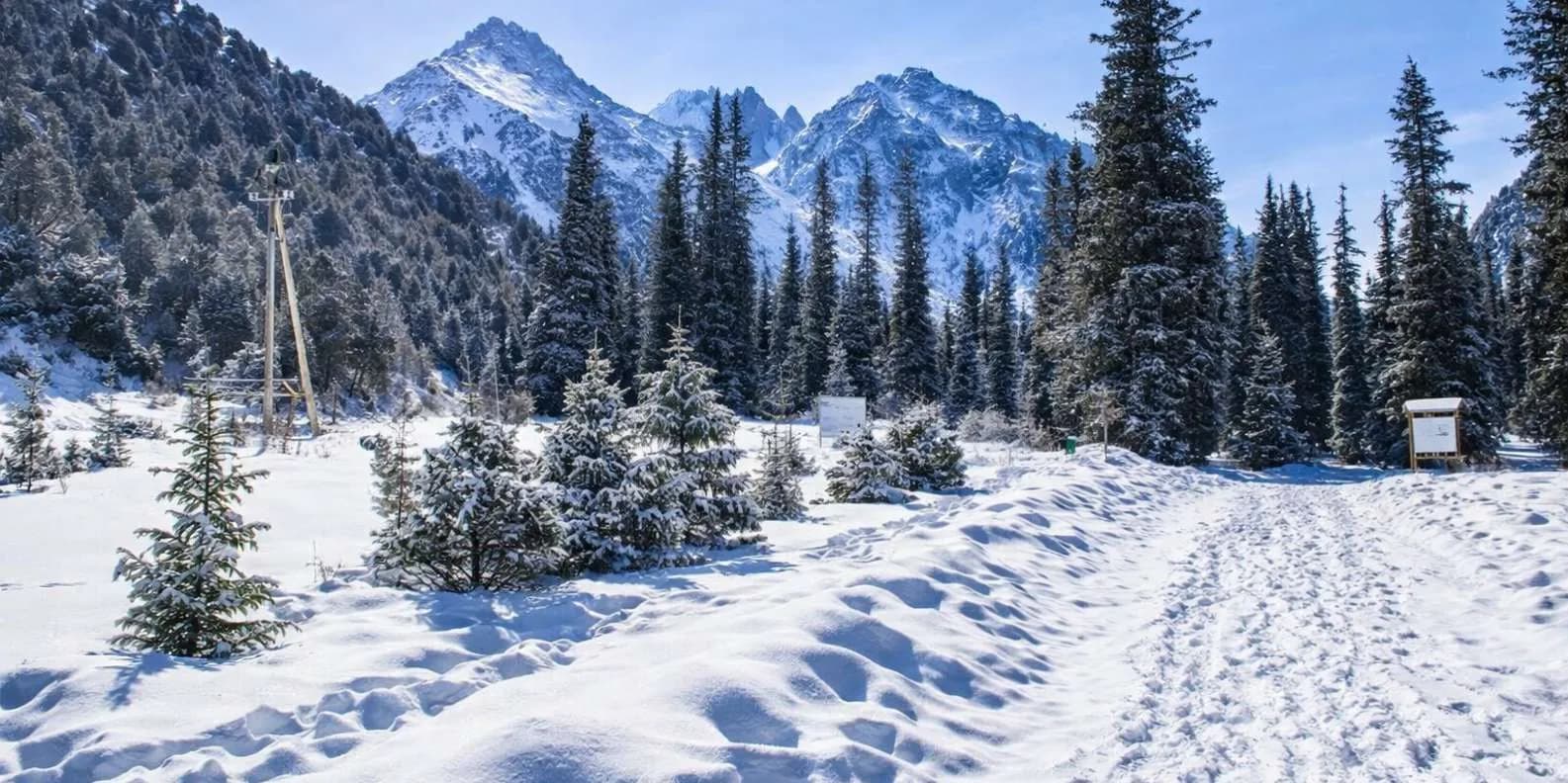 Kyrgyzstan Etiquette & Customs: A Guest's Guide