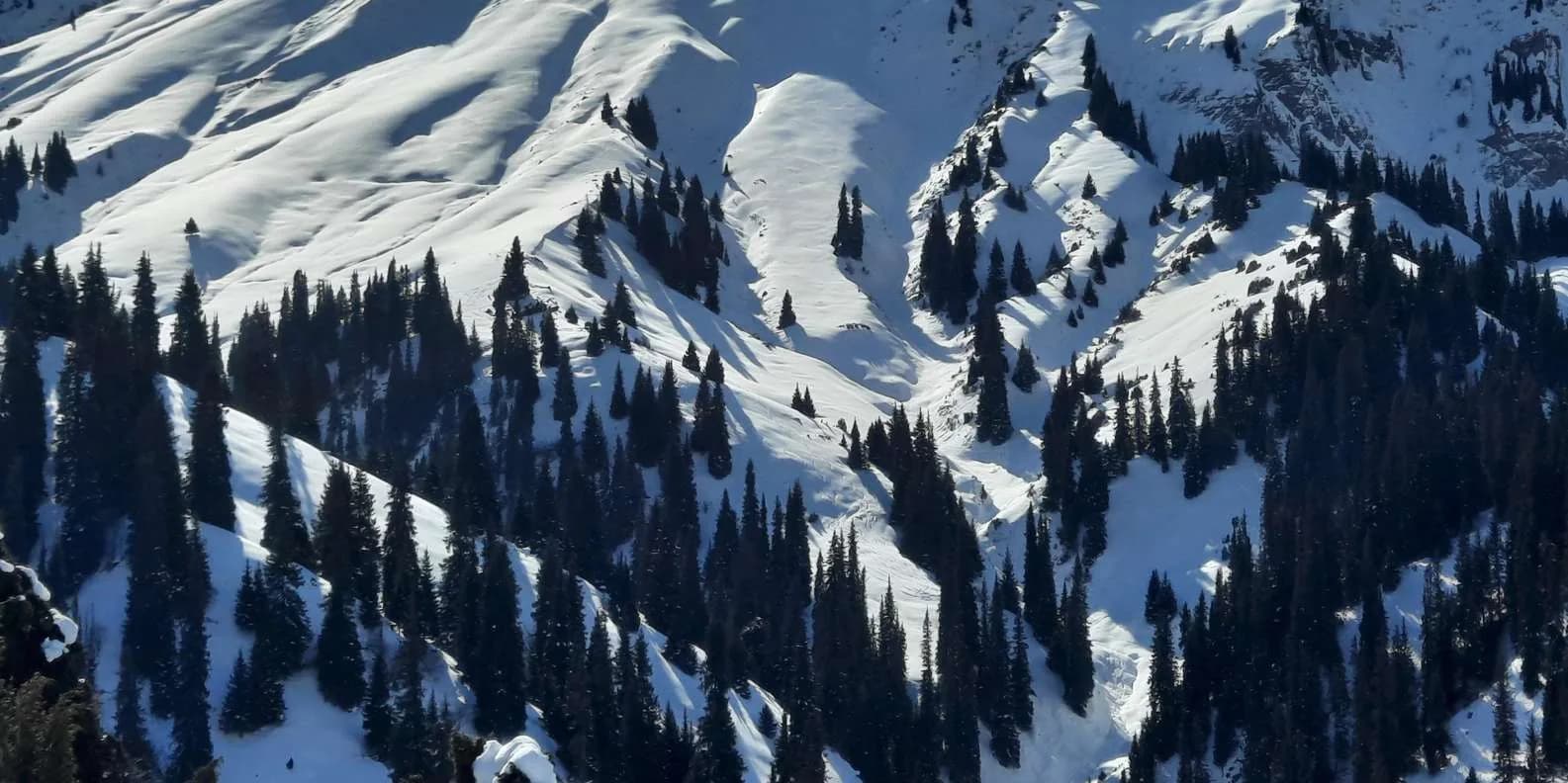 Ski Touring in Kyrgyzstan: Backcountry & Heli (2026)
