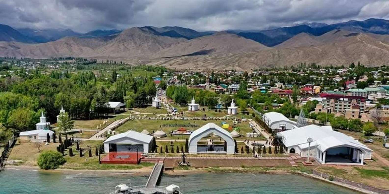 Issyk Kul Adventure: Lake Swim, Hot Springs & Ruh Ordo Tour