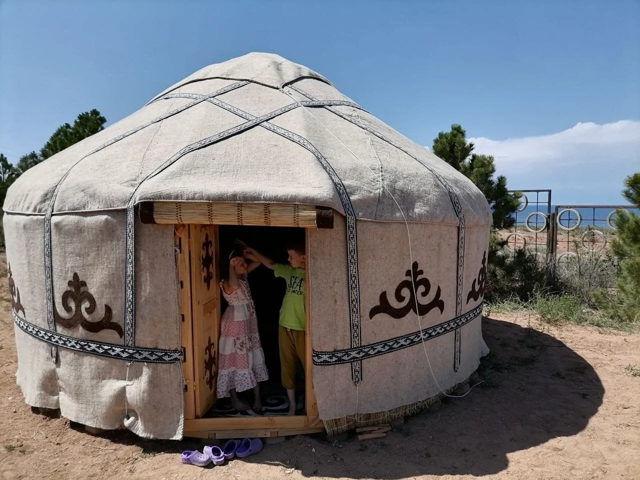Agat Yurt Camp